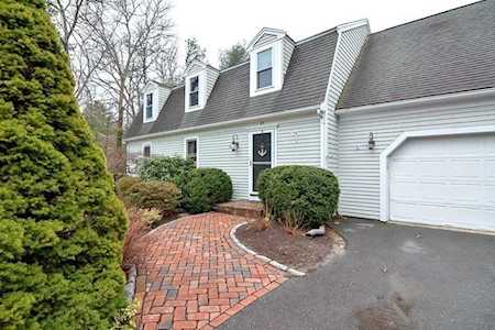 43 Anchor Dr Sandwich, MA 02644