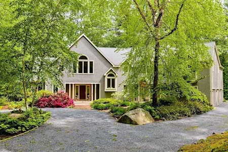 475 Harland St Milton, MA 02186