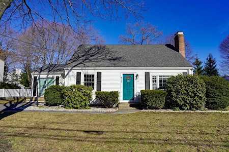 35 Lockland Ave Framingham, MA 01701