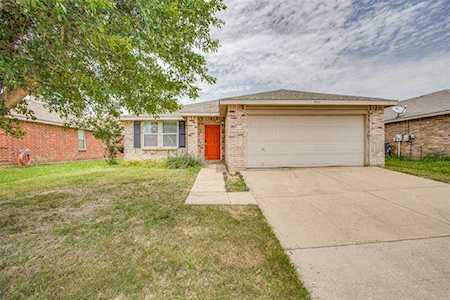1933 Riverchase Lane Fort Worth, TX 76247