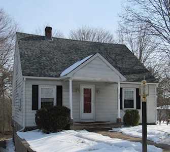 208 S Main St Hopedale, MA 01747