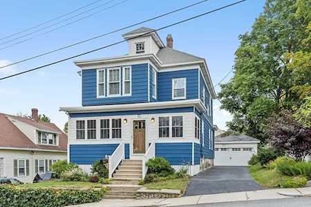 11 Cascade Ave Lowell, MA 01851
