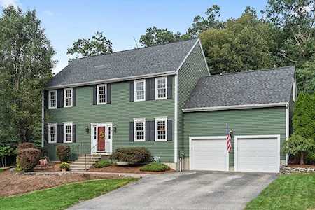 33 Elliot Trail Grafton, MA 01519