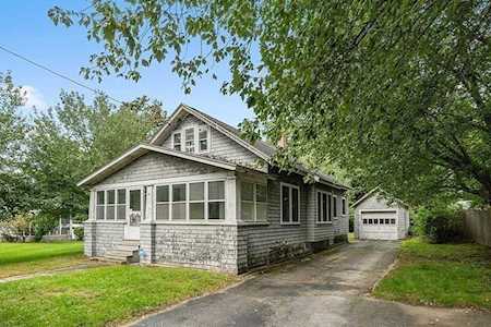 31 Alpine St Billerica, MA 01862