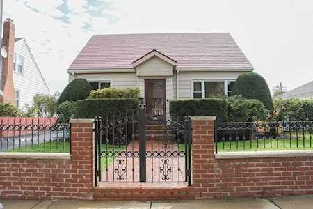 1404 River St Boston, MA 02136