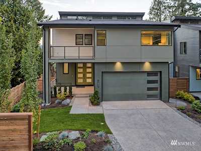11077 SE 60th Ln Bellevue, WA 98006