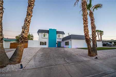 1661 Sombrero Dr Las Vegas, NV 89169