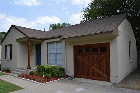 2717 W Bewick Street Fort Worth, TX 76109