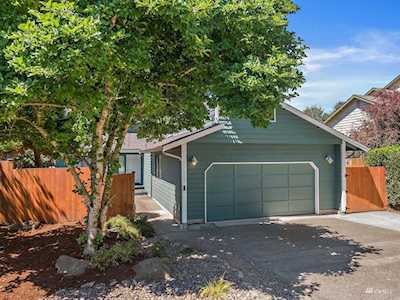 27117 218th Ave SE Maple Valley, WA 98038
