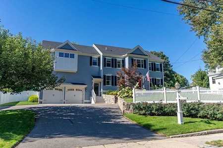 1376 Great Plain Avenue Needham, MA 02492