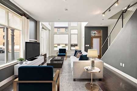 725 Harrison #106E Boston, MA 02118