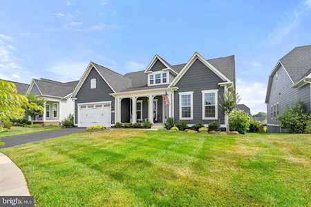 25688 Barncrest Ln Aldie, VA 20105