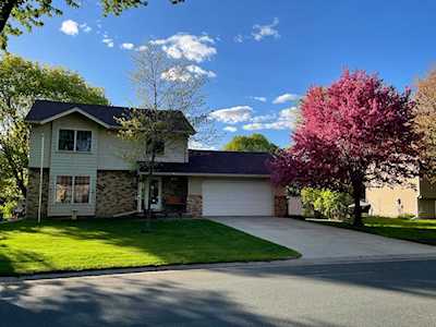 3831 Lodestone Lane Eagan, MN 55122