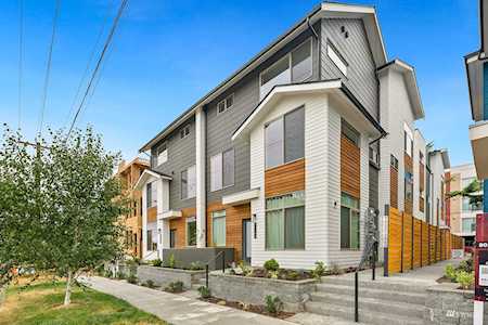 8015 Mary Ave NW #D Seattle, WA 98117