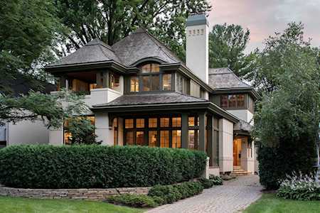 4716 W Lake Harriet Parkway Minneapolis, MN 55410