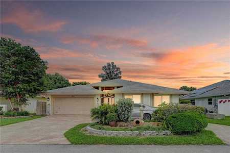 8701 NW 83rd St Tamarac, FL 33321