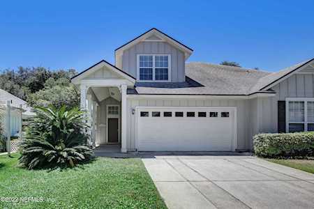 2054 Village LN Fernandina Beach, FL 32034
