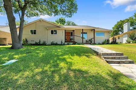10111 Robin Hill Lane Dallas, TX 75238