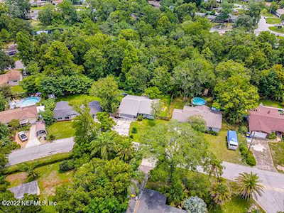 1651 Aletha Dr Jacksonville, FL 32211