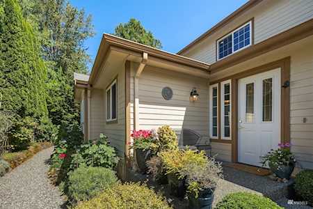 13804 SE 255th Place Kent, WA 98042