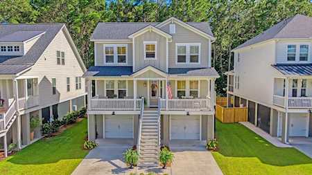 518 Amalie Farms Dr Wando, SC 29492
