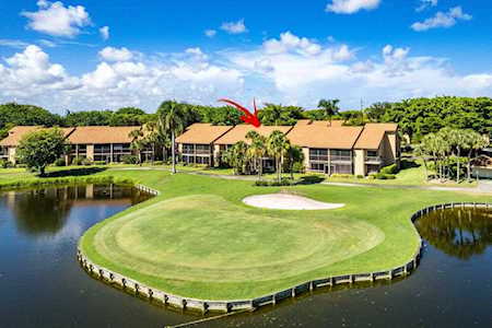 5056 Oakhill Lane #813 Delray Beach, FL 33484