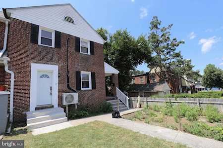 2 Maple Dr Catonsville, MD 21228