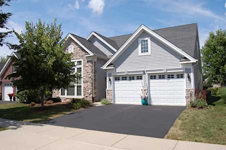 3878 Seigle Dr Elgin, IL 60124