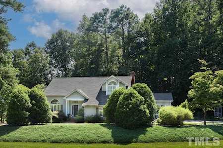 8504 Balmoral Place Chapel Hill, NC 27516