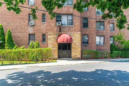 95 Sedgwick Avenue #6B Yonkers, NY 10705