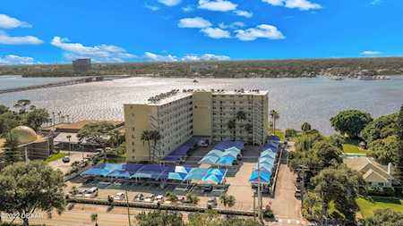 145 Halifax Avenue #306 Daytona Beach, FL 32118