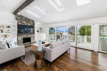 683 Glenmont Dr Solana Beach, CA 92075