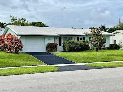 1285 SW 10th St Boca Raton, FL 33486