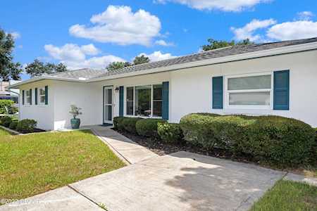2615 Auburn Avenue New Smyrna Beach, FL 32168