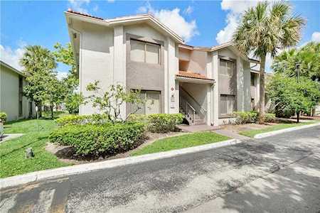 3276 Coral Lake Ln #3276 Coral Springs, FL 33065