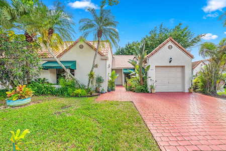 6572 Las Flores Drive Boca Raton, FL 33433