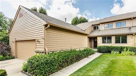 226 Sandbrook Circle Noblesville, IN 46062