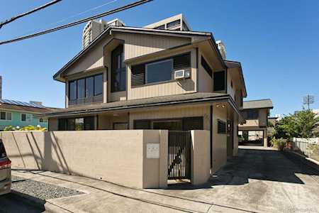 2211 Lime Street #1 Honolulu, HI 96826