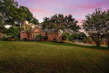 215 Rockbrook Drive Rockwall, TX 75087