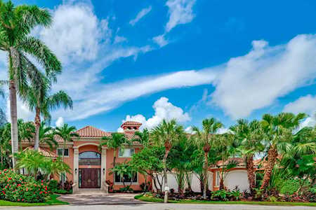 972 Evergreen Drive Delray Beach, FL 33483