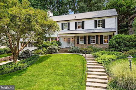 8213 Kerry Rd Chevy Chase, MD 20815