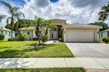 13563 Barcelona Lake Circle Delray Beach, FL 33446