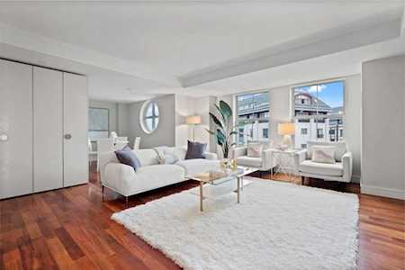 4 Battery Wharf #4601 Boston, MA 02109