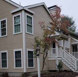 4 Devon Commons Ln #4 Braintree, MA 02184