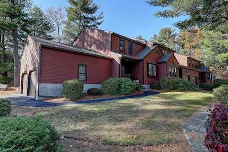 2 Hawthorne Village #A Franklin, MA 02038