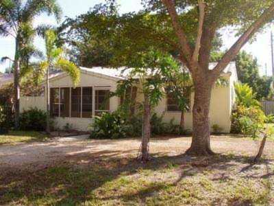 820 SW 8th Ave Fort Lauderdale, FL 33315