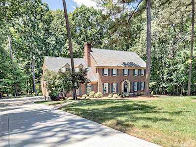 1404 Chatsworth Lane Raleigh, NC 27614