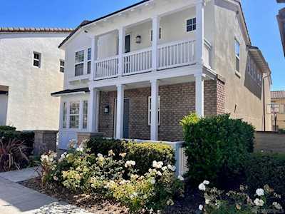 6100 Roselle Meadows San Diego, CA 92130