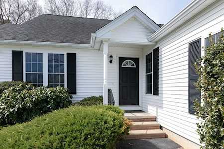 7 Surry Dr #7 Uxbridge, MA 01569