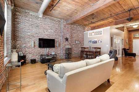 181 Market St #17 Lowell, MA 01852